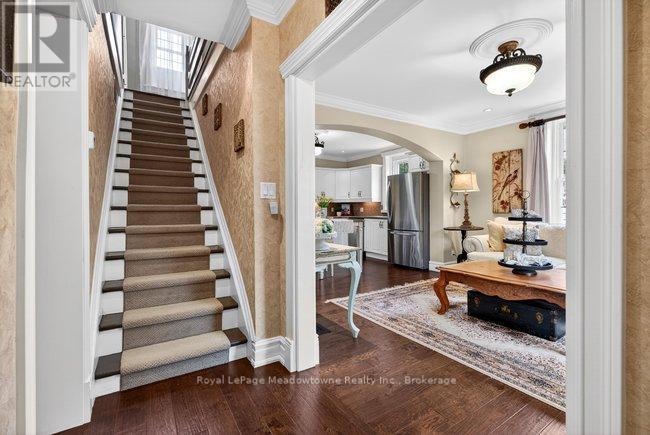 53 Campbellville Avenue E, Milton (Campbellville), Ontario  L0P 1B0 - Photo 24 - W13104922