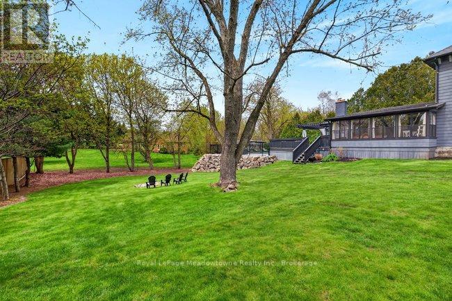 53 Campbellville Avenue E, Milton (Campbellville), Ontario  L0P 1B0 - Photo 43 - W13104922
