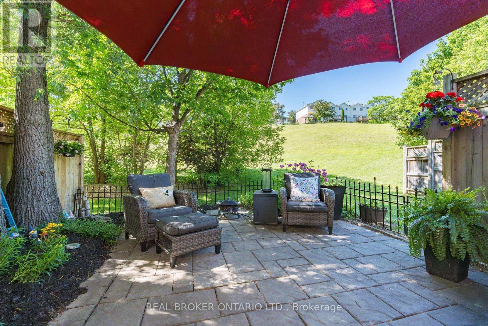 42 - 42 Palomino Trail, Halton Hills (Georgetown), Ontario  L7G 6E9 - Photo 19 - W13105818