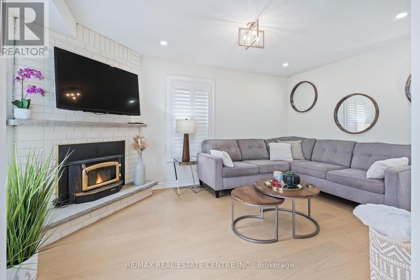 20 Nixon Crescent, Halton Hills (Georgetown), Ontario  L7G 5K2 - Photo 9 - W13116514