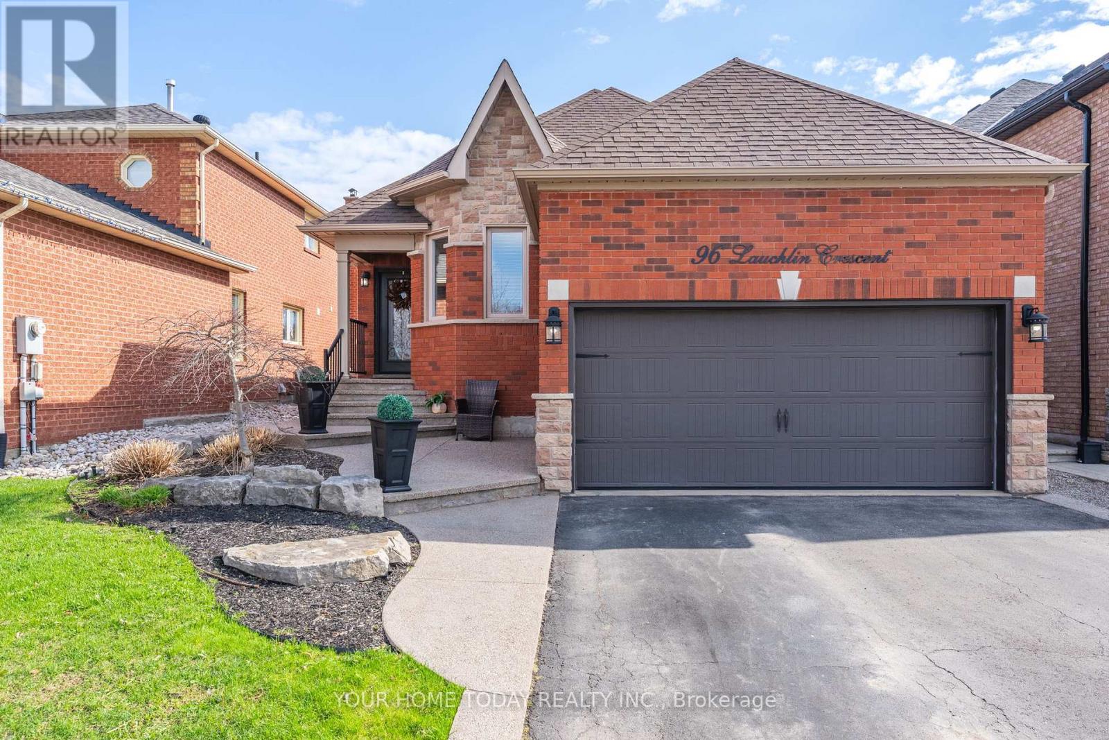 96 Lauchlin Crescent, Halton Hills (Georgetown), Ontario  L7G 5R5 - Photo 3 - W13117986