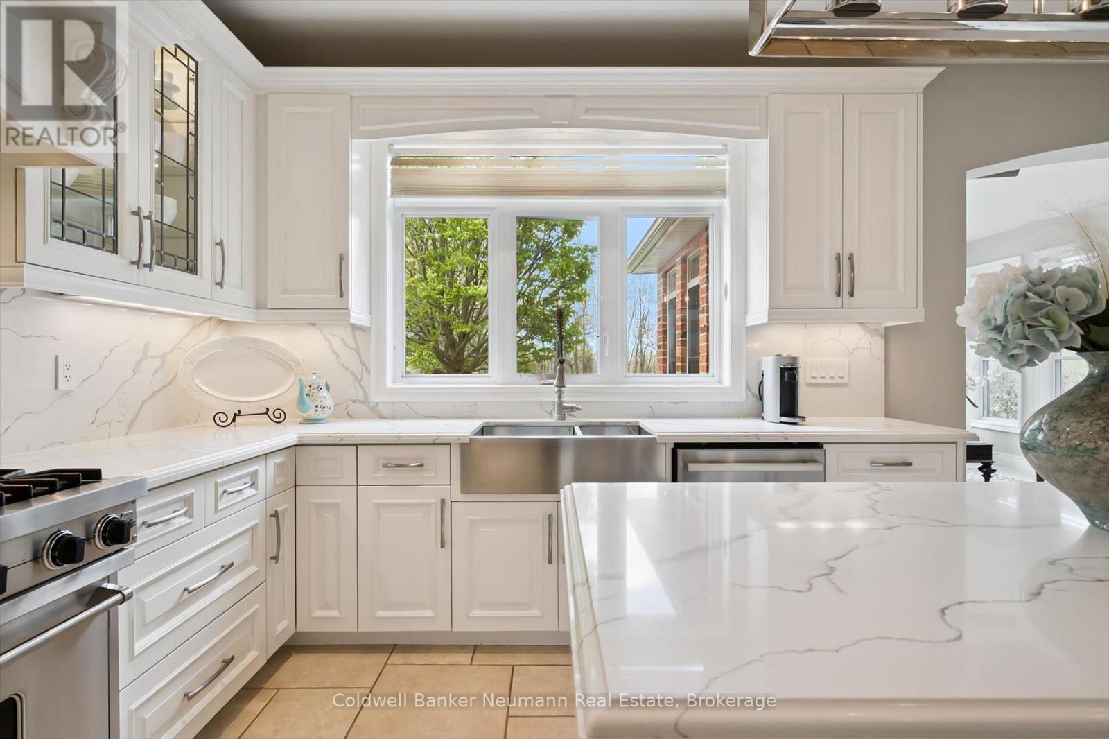 11370 Taylor Court, Milton (Brookville/haltonville), Ontario  L0P 1B0 - Photo 10 - W13118506