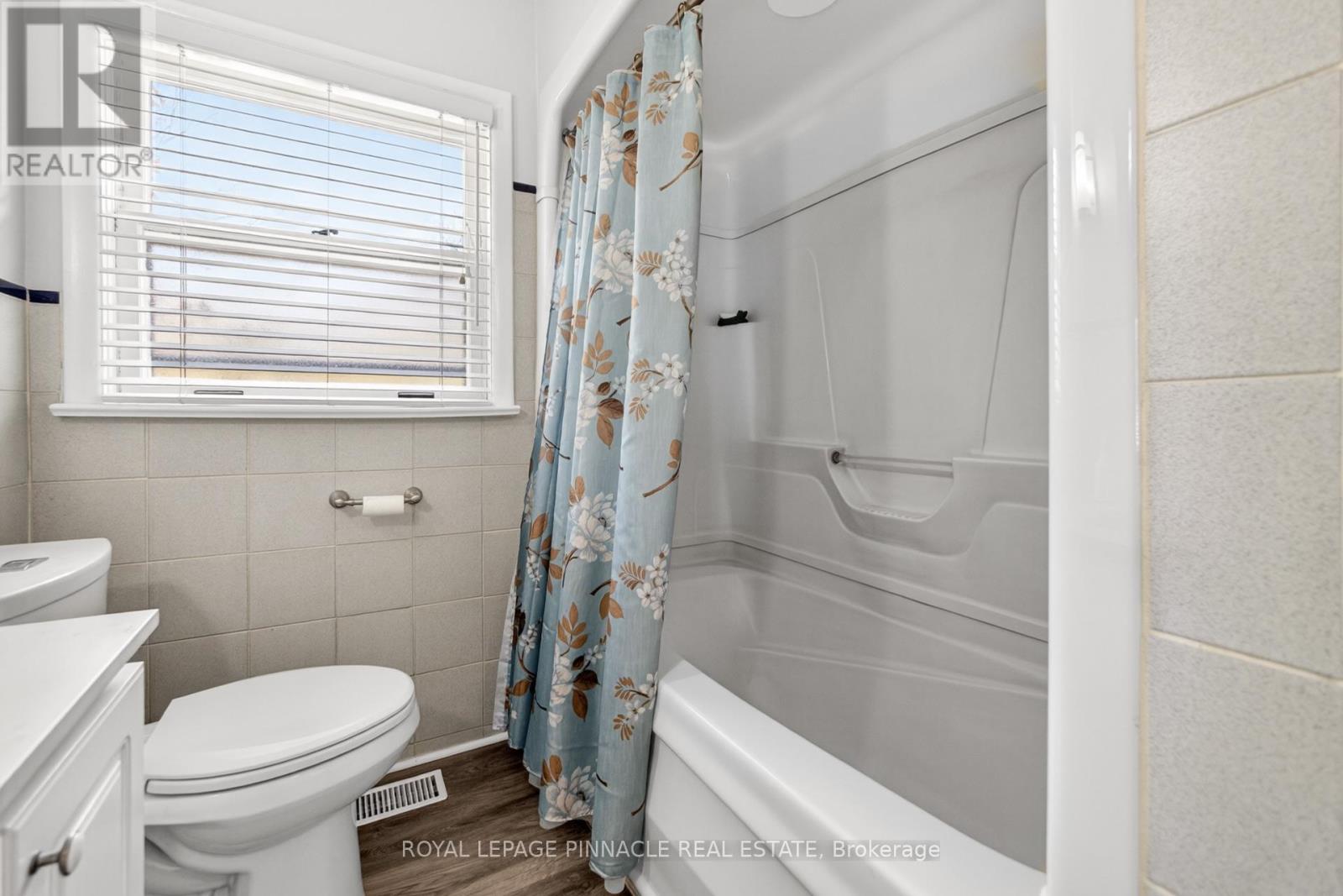 45 Main Street N, Milton (Campbellville), Ontario  L0P 1B0 - Photo 21 - W13119176