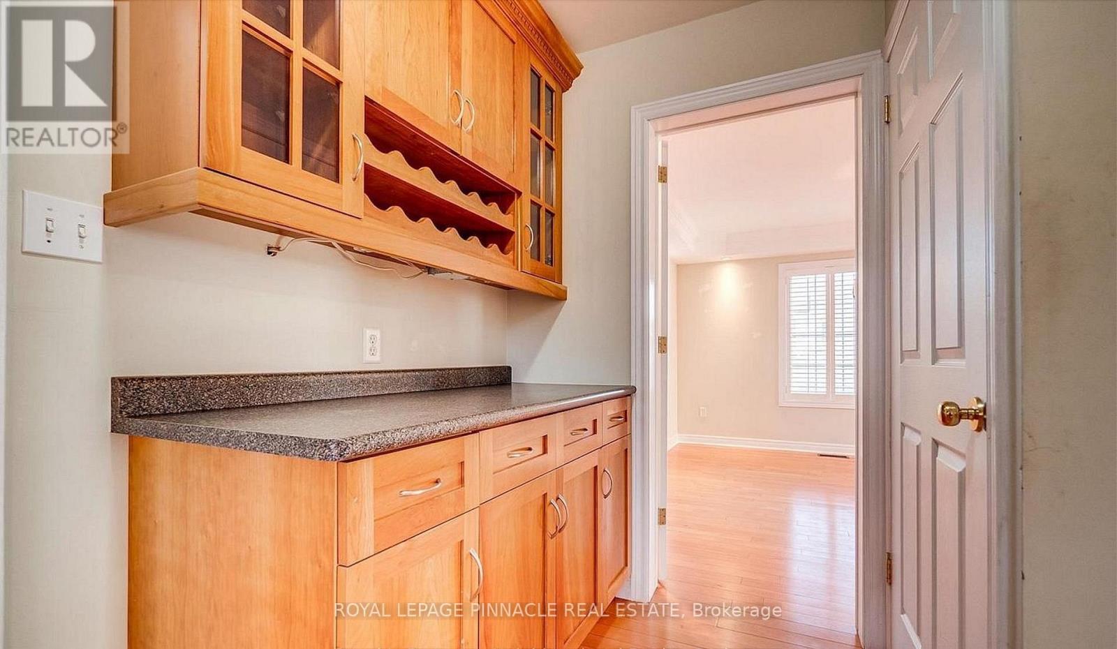 51 Main Street N, Milton (Campbellville), Ontario  L0P 1B0 - Photo 12 - W13119194