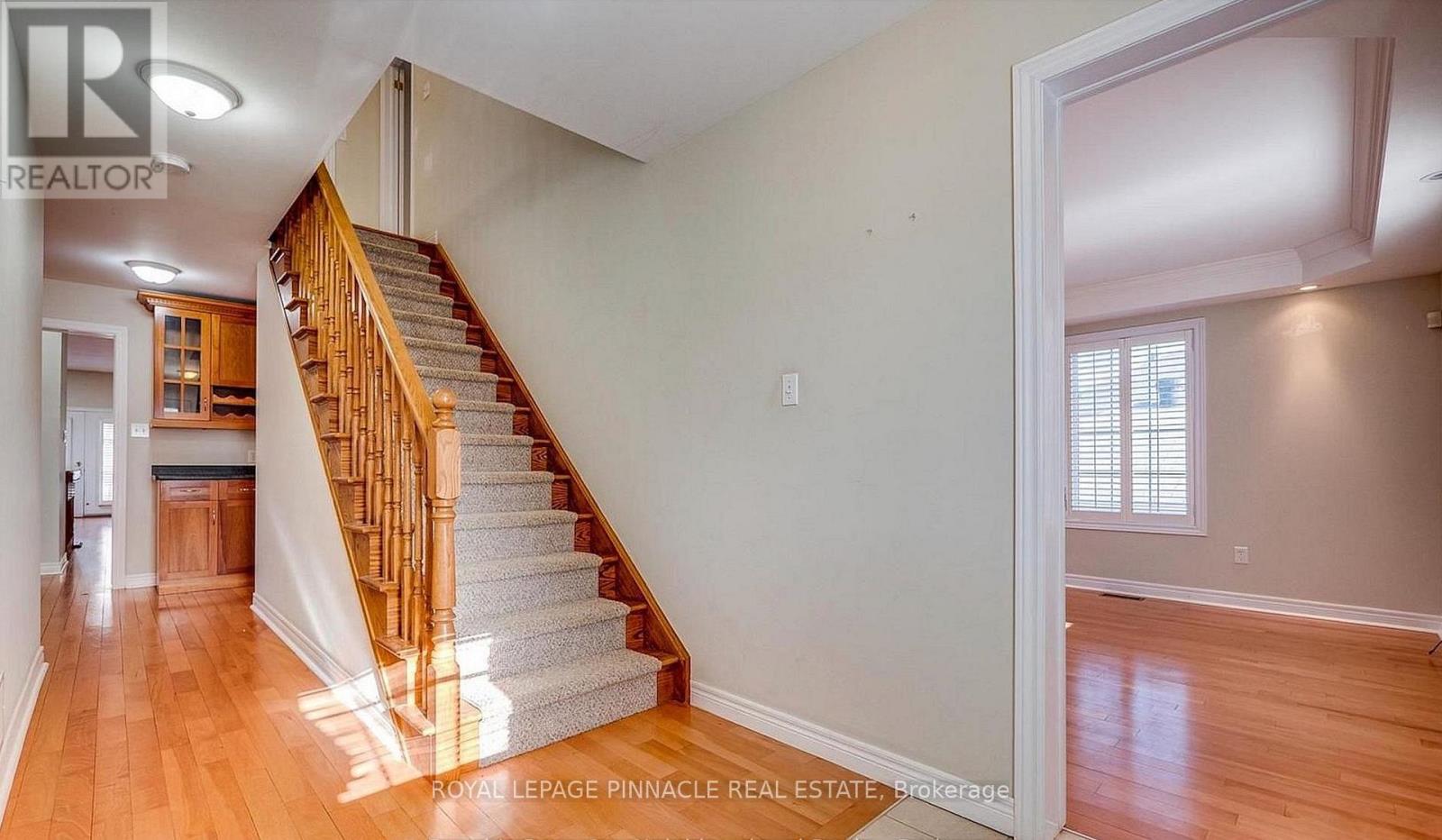 51 Main Street N, Milton (Campbellville), Ontario  L0P 1B0 - Photo 4 - W13119194