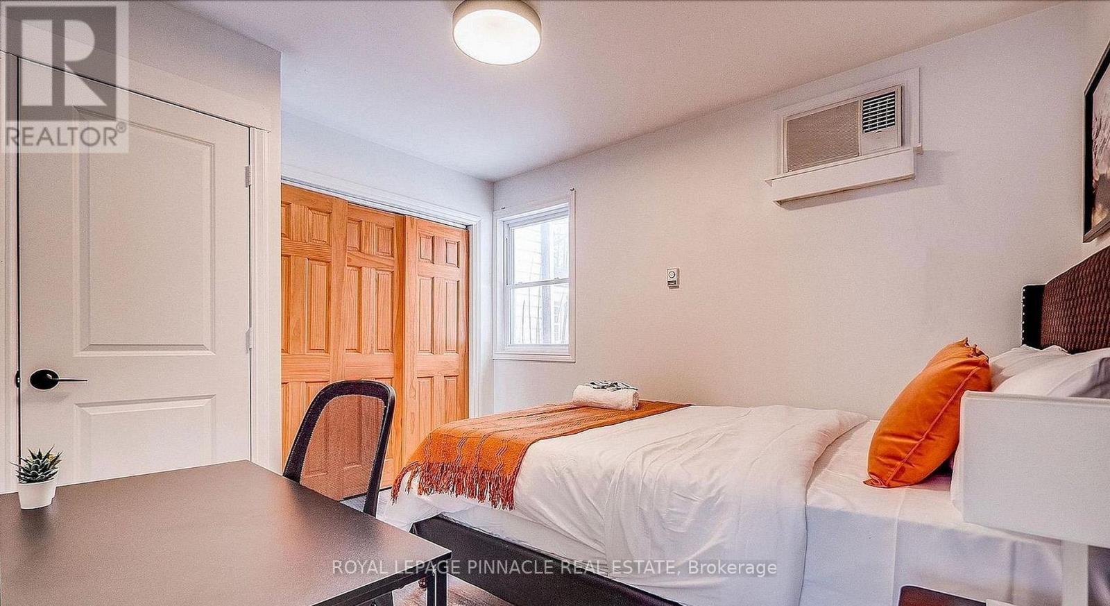 51 Main Street N, Milton (Campbellville), Ontario  L0P 1B0 - Photo 43 - W13119194