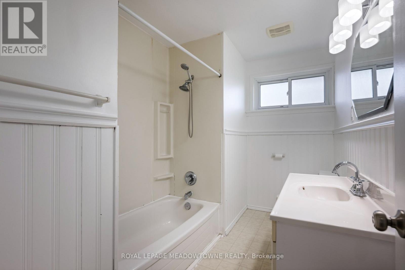 169 Longfield Road, Halton Hills (Ac Acton), Ontario  L7J 2K7 - Photo 25 - W13122896