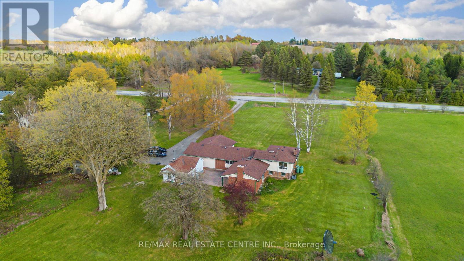 6649 25 Side Road, Halton Hills (Rural Halton Hills), Ontario  L7J 2L7 - Photo 47 - W13123432
