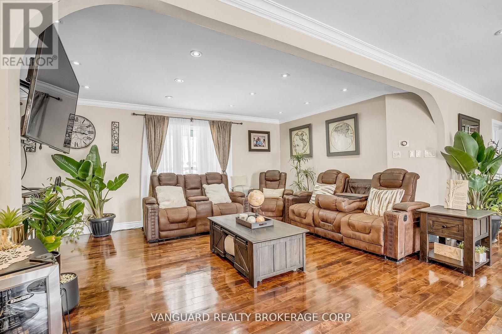 8070 Hornby Road, Halton Hills (Rural Halton Hills), Ontario  L0P 1E0 - Photo 11 - W13124324