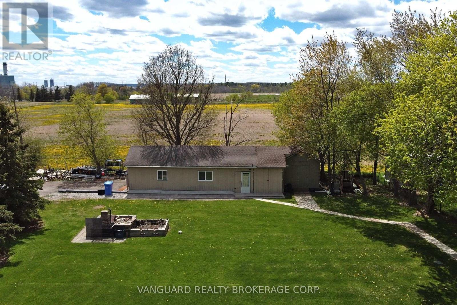 8070 Hornby Road, Halton Hills (Rural Halton Hills), Ontario  L0P 1E0 - Photo 47 - W13124324