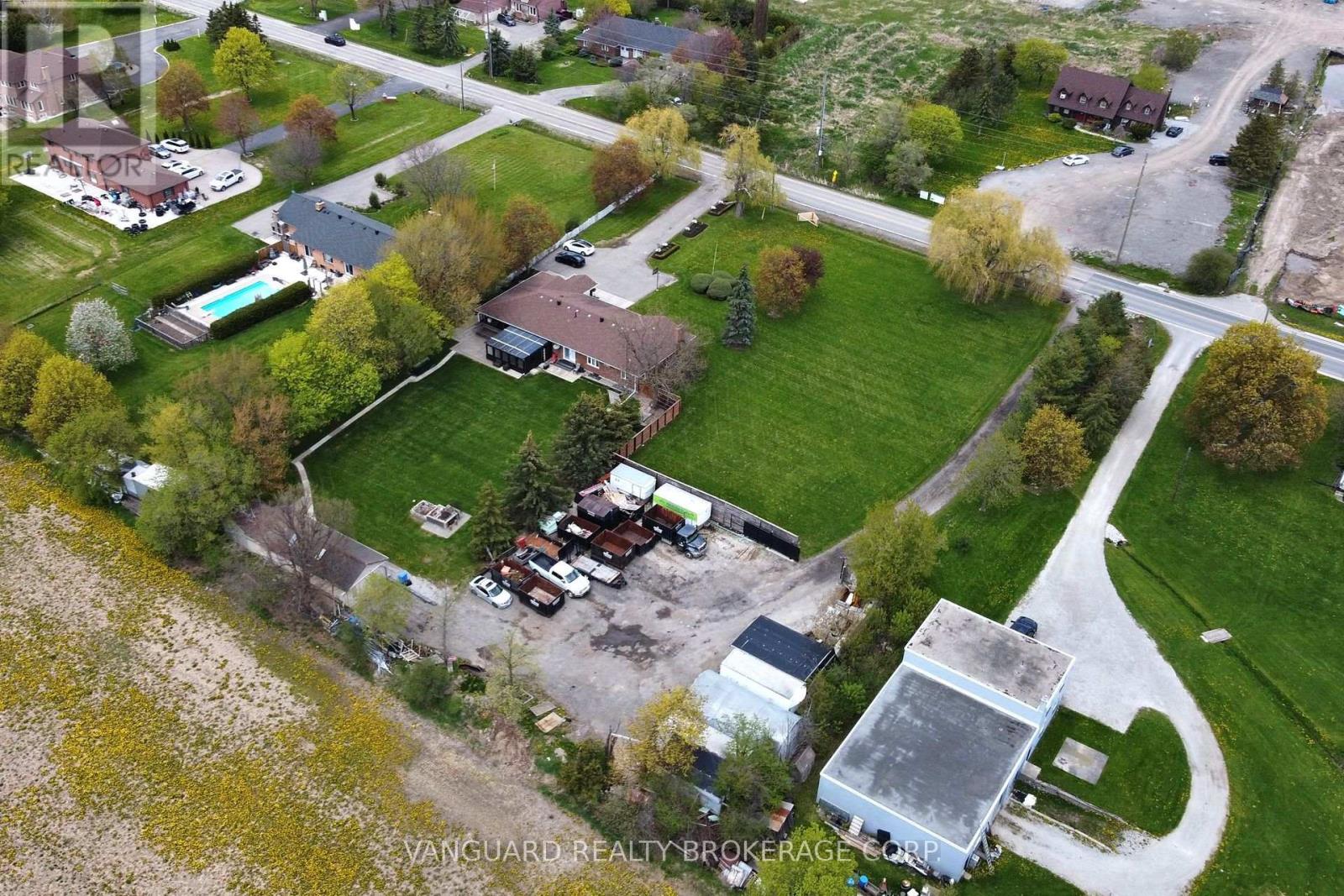 8070 Hornby Road, Halton Hills (Rural Halton Hills), Ontario  L0P 1E0 - Photo 14 - W13124328