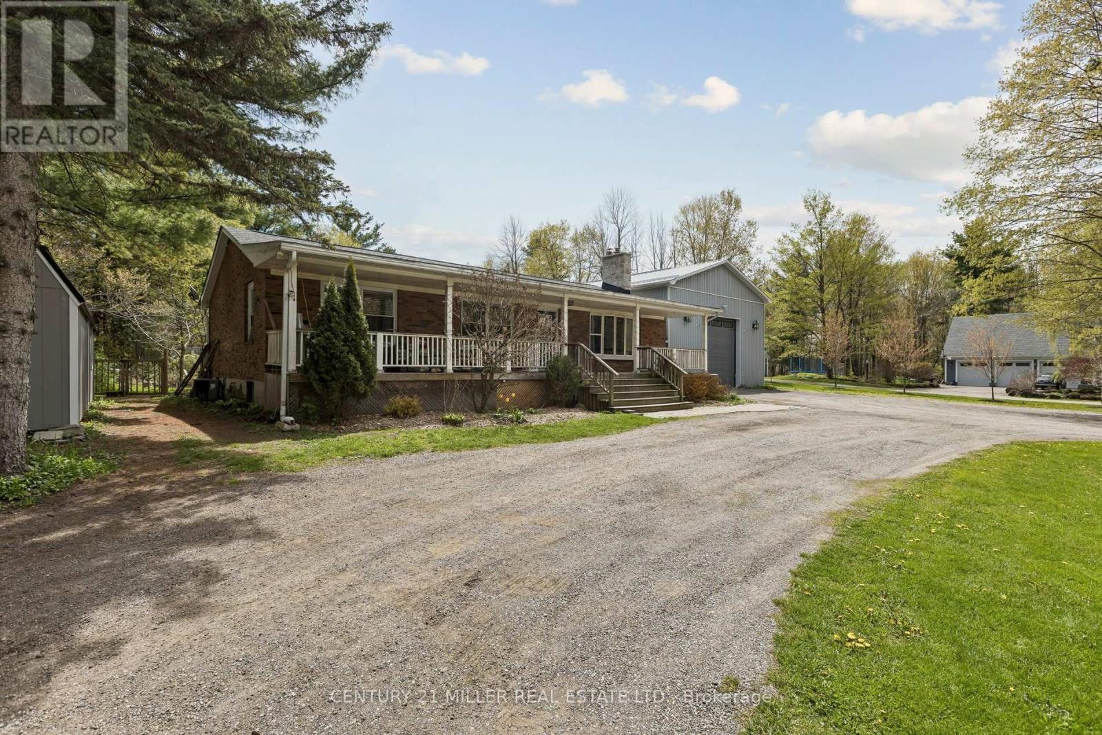 6508 17 Side Road, Halton Hills (Es Rural Esquesing), Ontario  L7J 2M1 - Photo 2 - W13128370