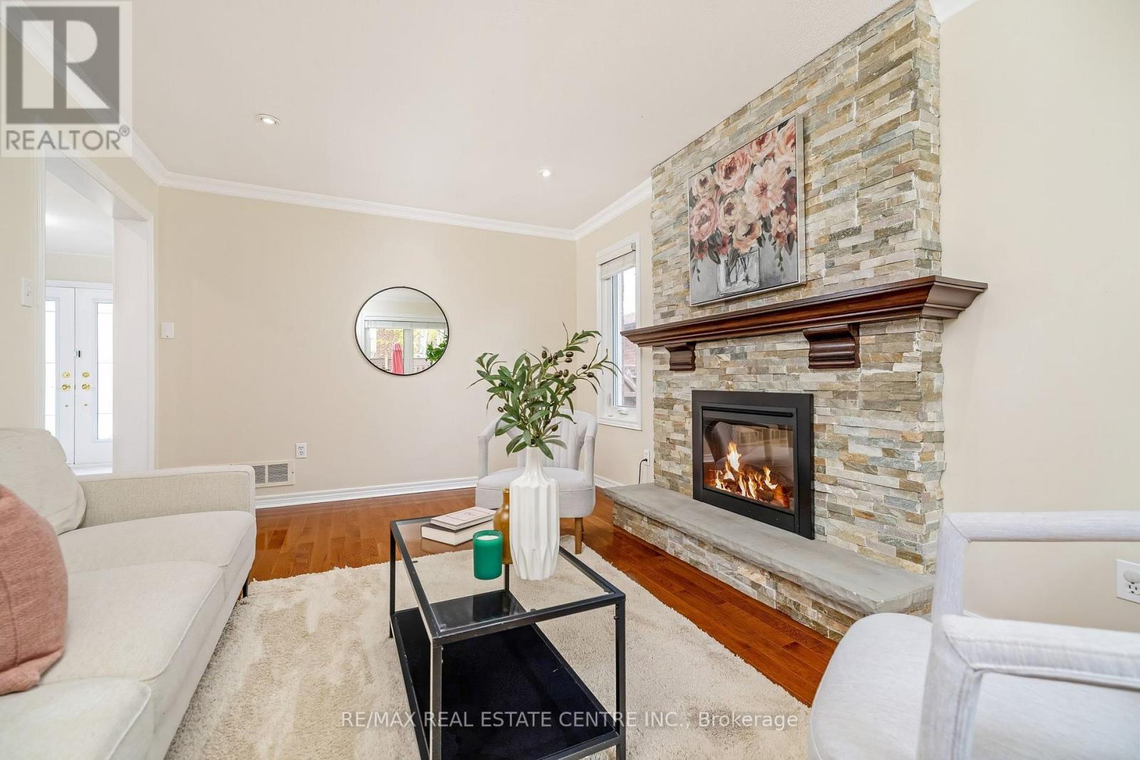 48 Samuel Crescent, Halton Hills (Georgetown), Ontario  L7G 5H3 - Photo 17 - W13130692