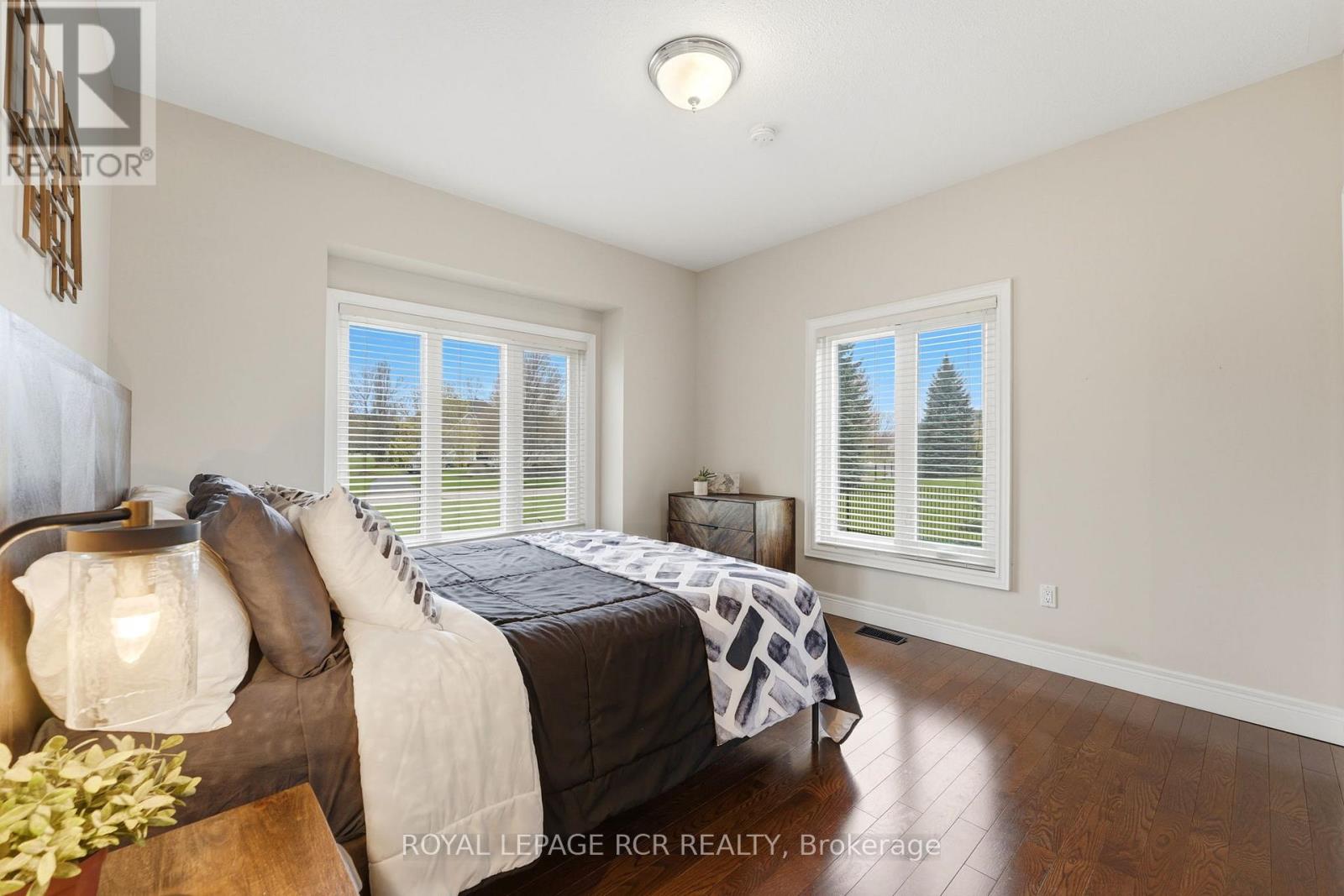 22 Bishop Court, Halton Hills (Glen Williams), Ontario  L7G 6G8 - Photo 20 - W13131760