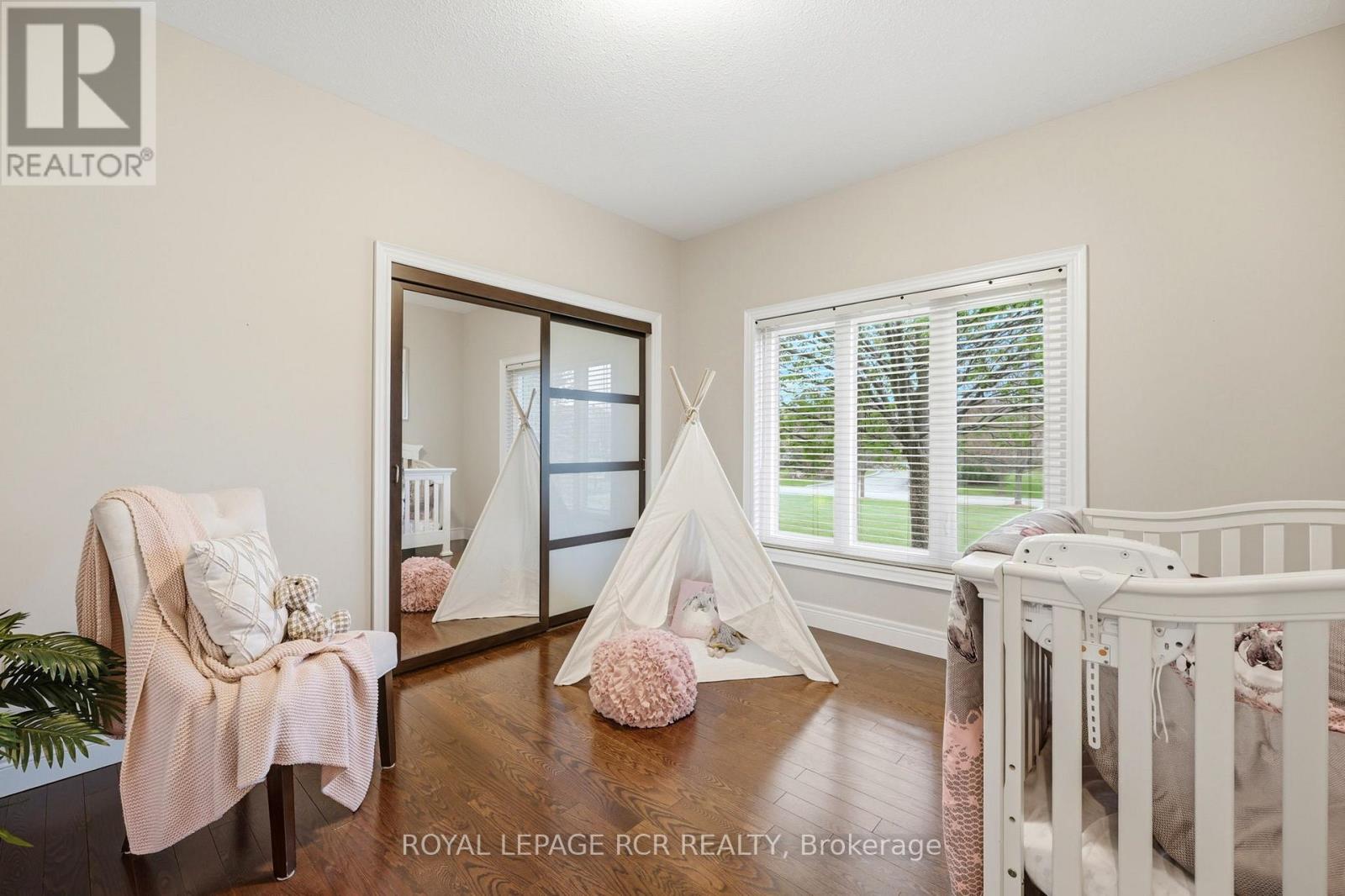 22 Bishop Court, Halton Hills (Glen Williams), Ontario  L7G 6G8 - Photo 22 - W13131760