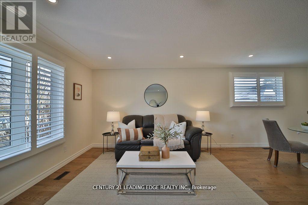 3 Crombie Place, Halton Hills (Georgetown), Ontario  L7G 1K1 - Photo 12 - W13133562