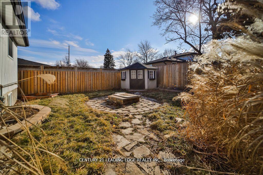 3 Crombie Place, Halton Hills (Georgetown), Ontario  L7G 1K1 - Photo 38 - W13133562