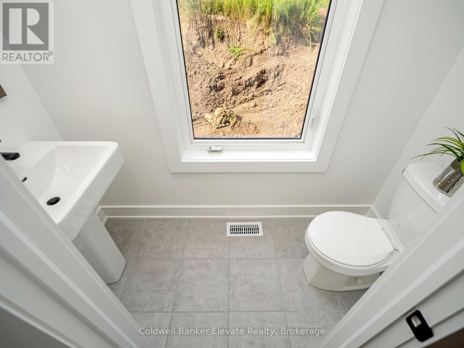 66 Windtree Way, Halton Hills (Georgetown), Ontario  L7G 0P6 - Photo 20 - W13134840