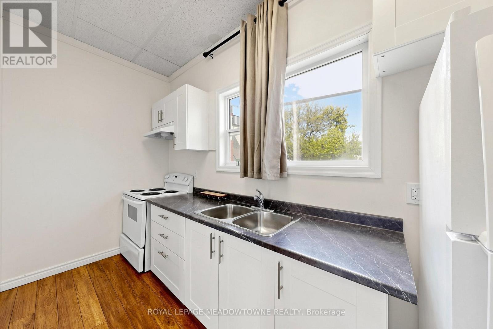 7 - 70 Mill Street, Halton Hills (Georgetown), Ontario  L7G 2C9 - Photo 10 - W13137730