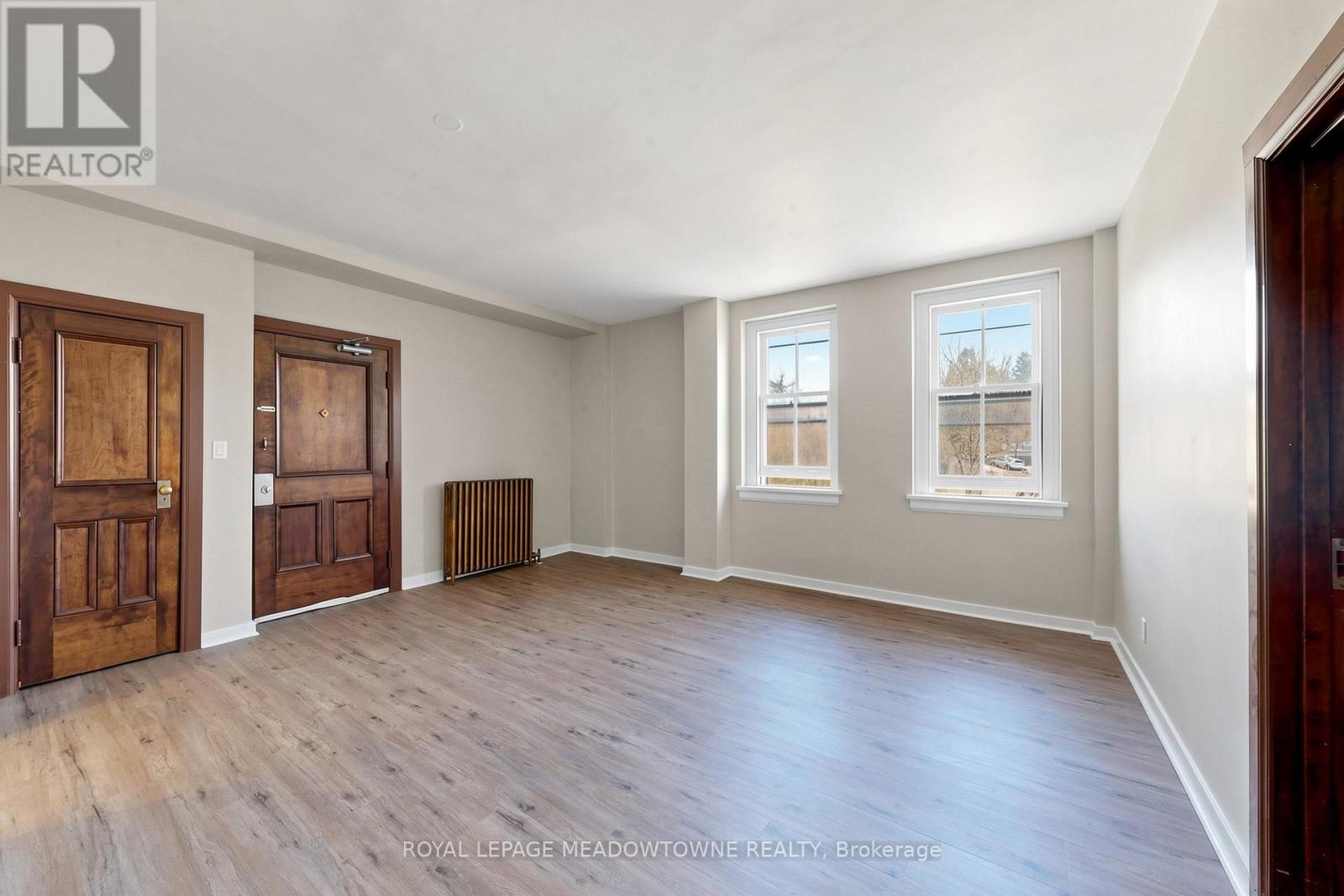1 - 70 Mill Street, Halton Hills (Georgetown), Ontario  L7G 2C9 - Photo 5 - W13137794