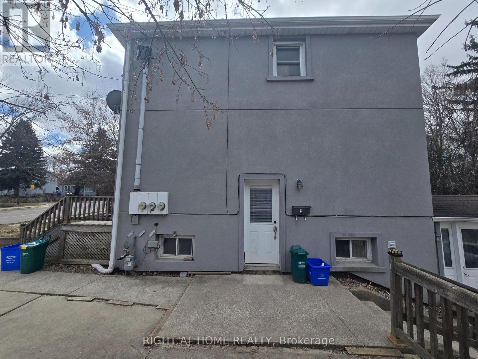 2 - 18 Ewing Street, Halton Hills (Georgetown), Ontario  L7G 2P7 - Photo 1 - W13139380