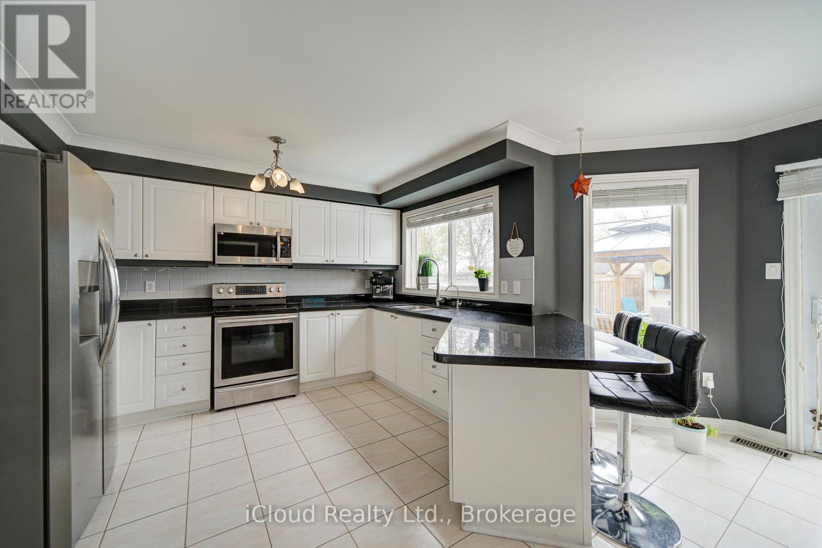 51 Early Street, Halton Hills (Georgetown), Ontario  L7G 5W8 - Photo 17 - W13141476