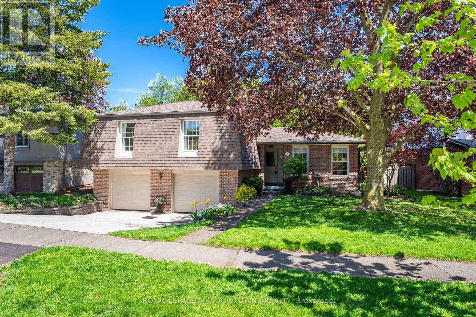 79 Mary Street, Halton Hills (Georgetown), Ontario  L7G 4V9 - Photo 1 - W13142148