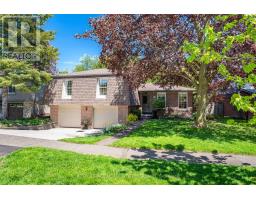 <div class="price">$1,099,000</div> 79 Mary Street, Halton Hills (Georgetown)<br><div style="margin-bottom:8px;"><small>Royal LePage Meadowtowne Realty</small></div><div class='bed_bath'>5 Bed | 3 Bath</div>
