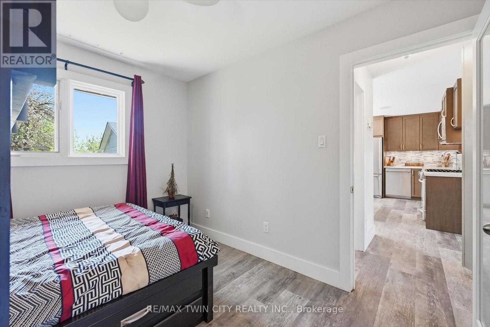 8 Delrex Boulevard, Halton Hills (Georgetown), Ontario  L7G 3X6 - Photo 20 - W13143430
