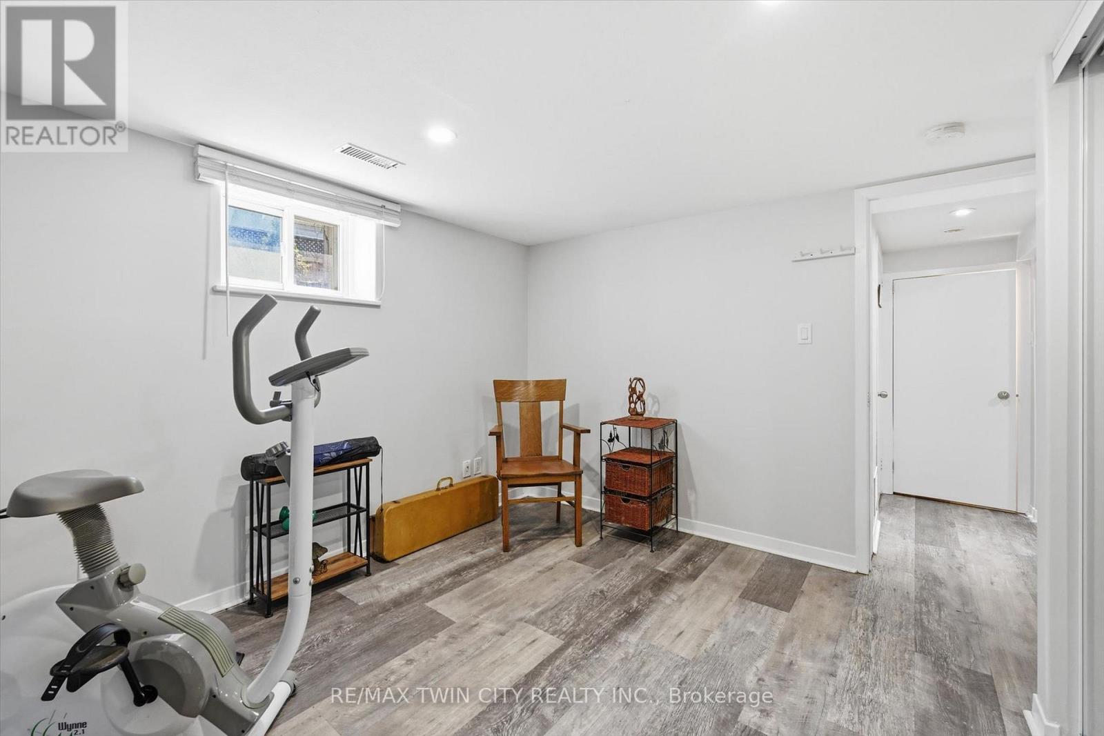 8 Delrex Boulevard, Halton Hills (Georgetown), Ontario  L7G 3X6 - Photo 26 - W13143430