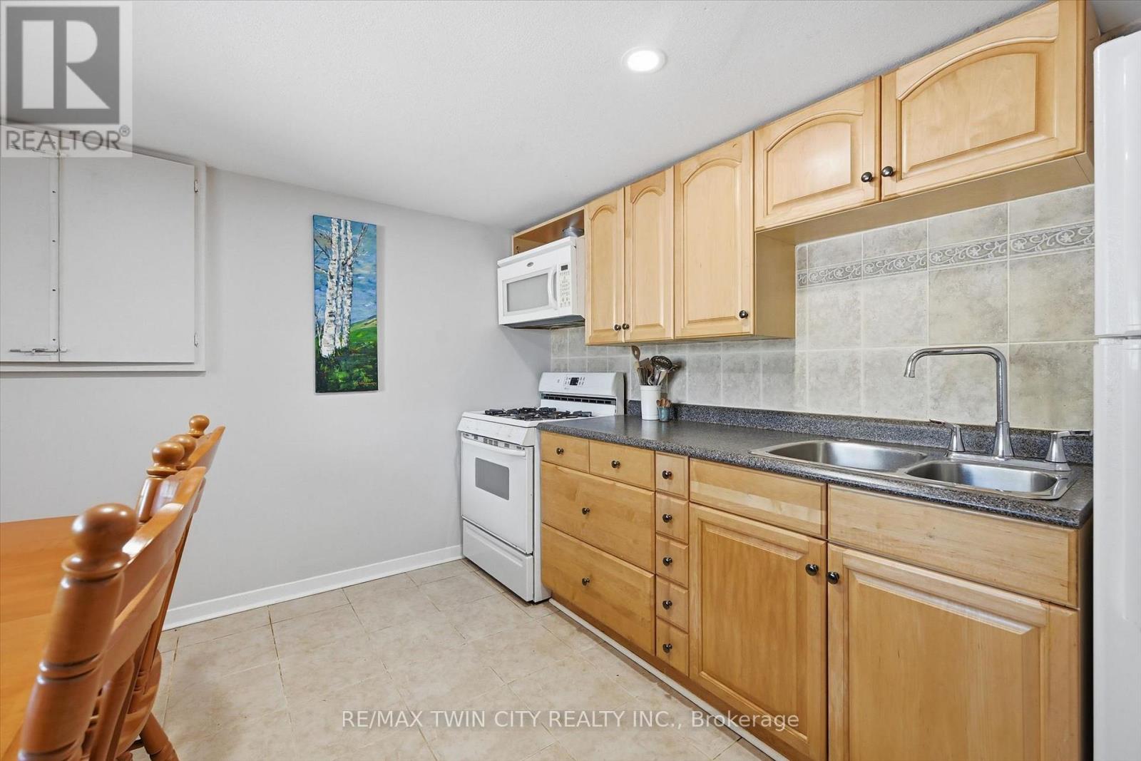 8 Delrex Boulevard, Halton Hills (Georgetown), Ontario  L7G 3X6 - Photo 27 - W13143430