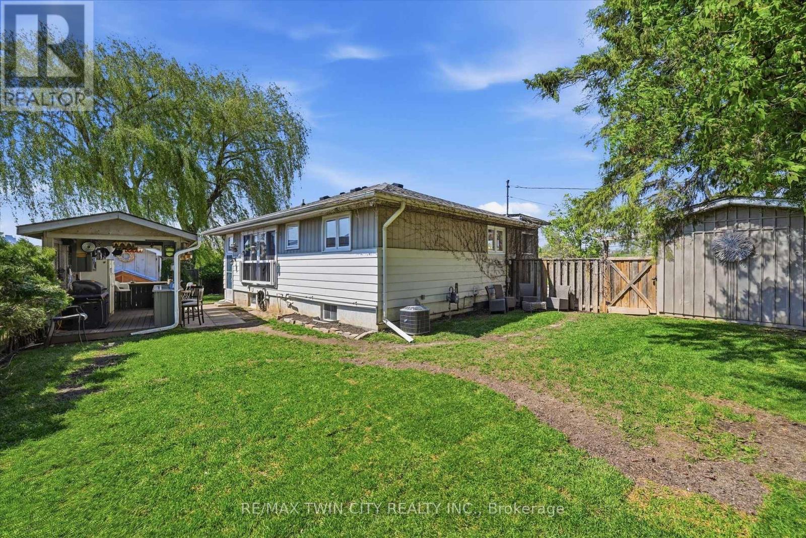 8 Delrex Boulevard, Halton Hills (Georgetown), Ontario  L7G 3X6 - Photo 38 - W13143430