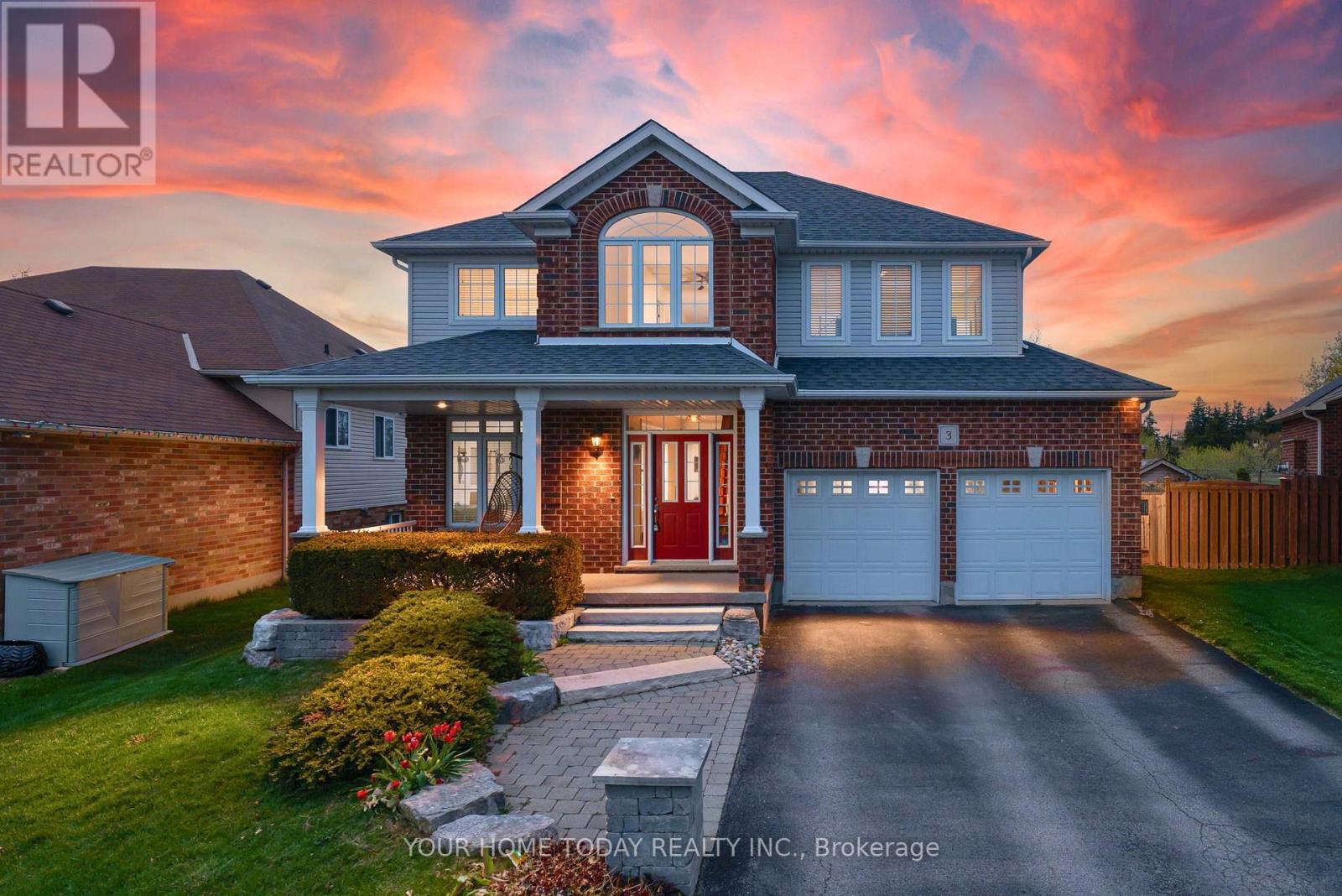 3 Nelles Street, Halton Hills (Ac Acton), Ontario  L7J 2Y7 - Photo 1 - W13144004