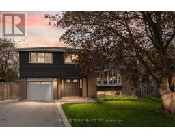 <div class="price">$1,199,900</div> 39 Eleanor Crescent, Halton Hills (Georgetown)<br><div style="margin-bottom:8px;"><small>Your Home Today Realty Inc.</small></div><div class='bed_bath'>3 Bed | 3 Bath</div>