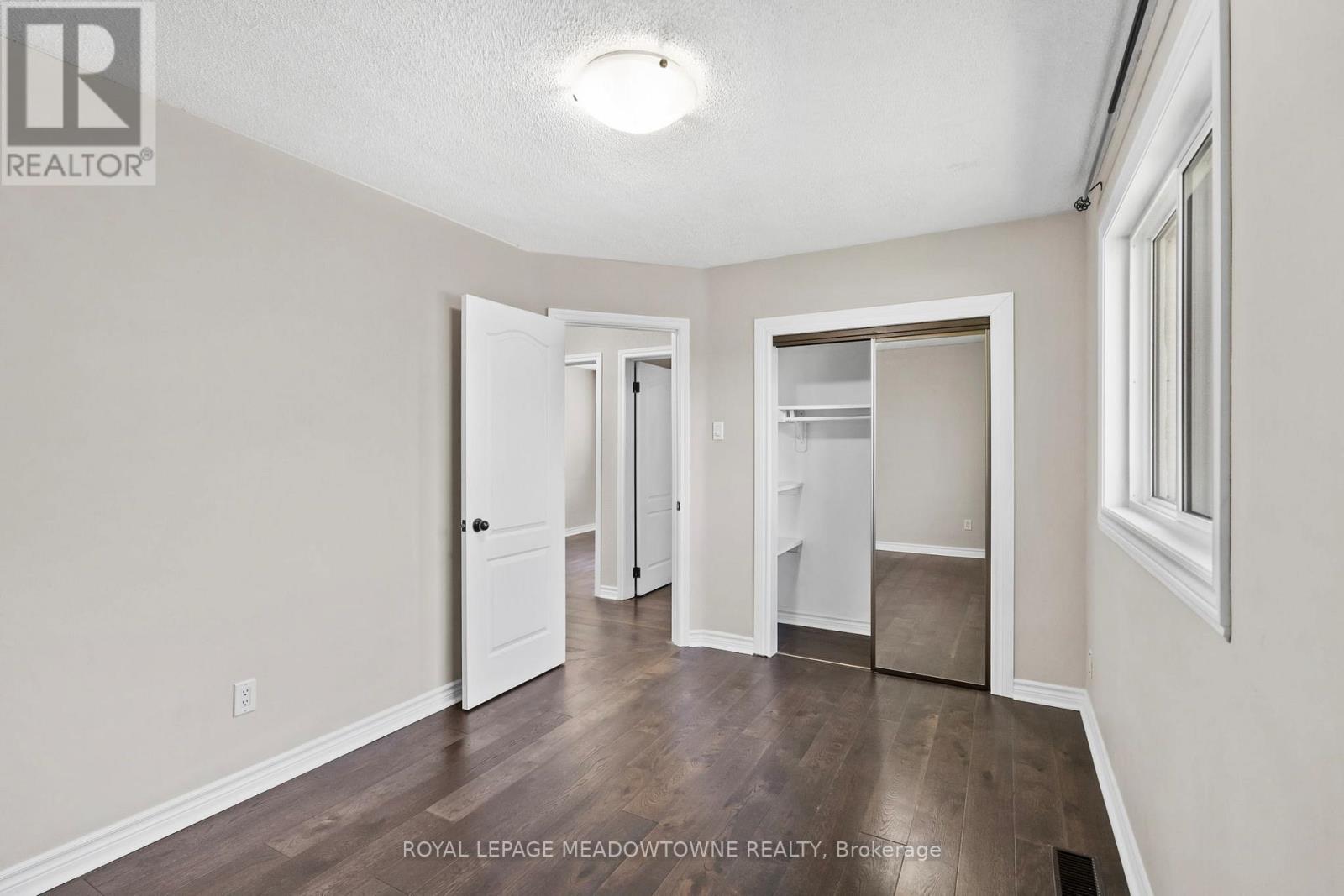 Upper - 176 Longfield Road, Halton Hills (Ac Acton), Ontario  L7J 2K4 - Photo 20 - W13157384