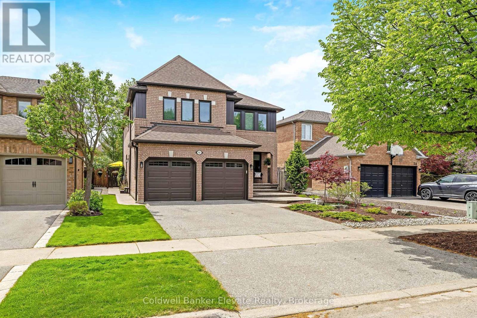 52 Curry Crescent, Halton Hills (Georgetown), Ontario  L7G 5S9 - Photo 1 - W13157842