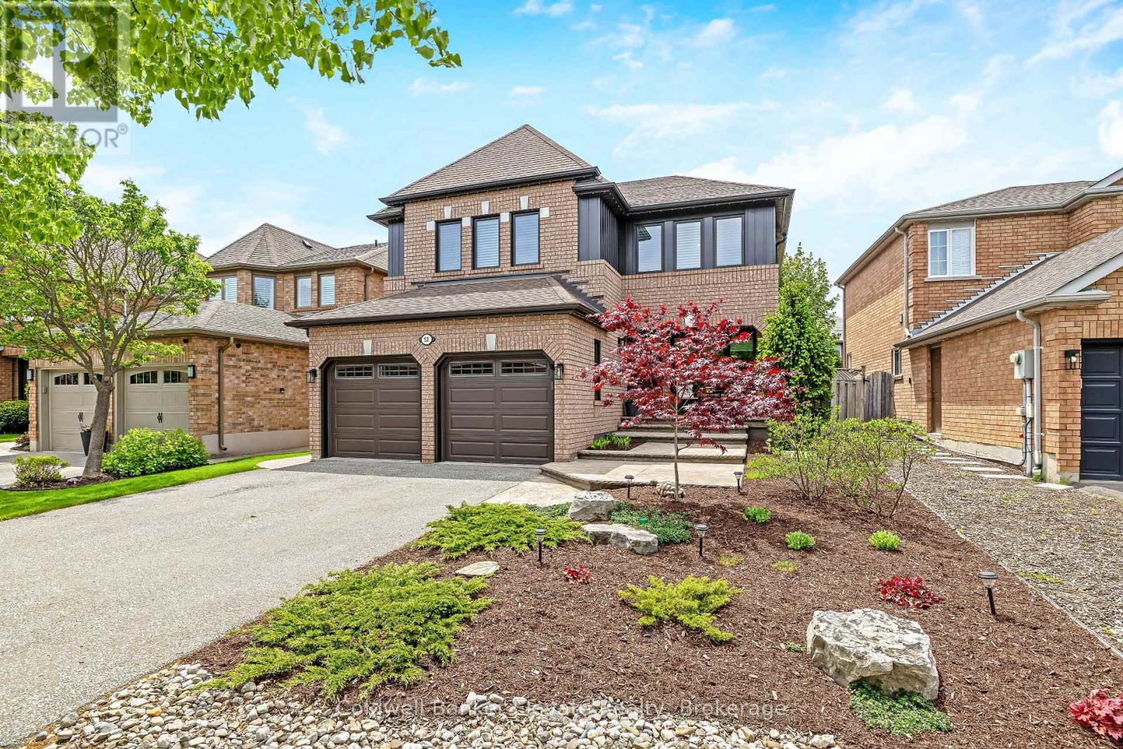 52 Curry Crescent, Halton Hills (Georgetown), Ontario  L7G 5S9 - Photo 3 - W13157842