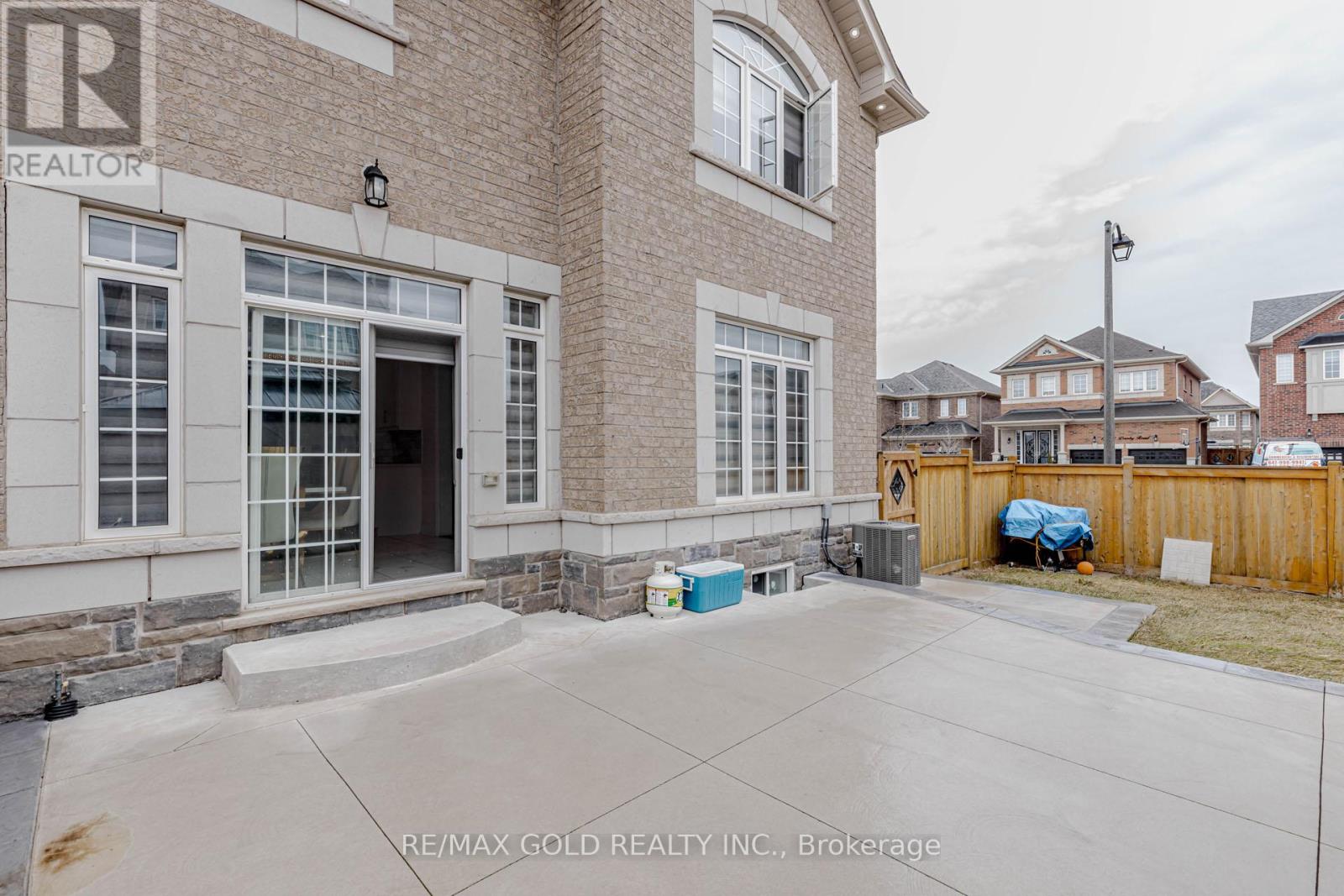 15351 Danby Road, Halton Hills (Georgetown), Ontario  L7G 0H6 - Photo 46 - W13162698