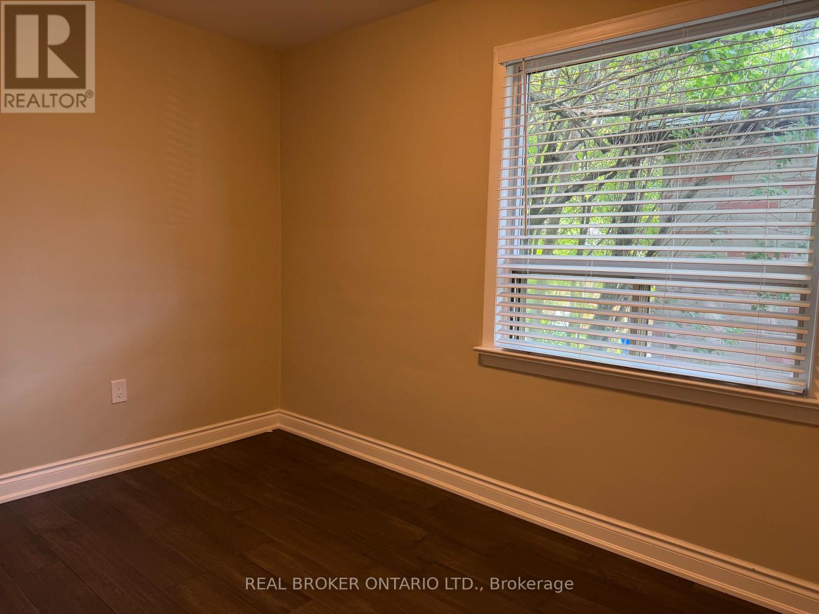 Main - 4 Keats Avenue, Halton Hills (Georgetown), Ontario  L7G 1T4 - Photo 12 - W13172566