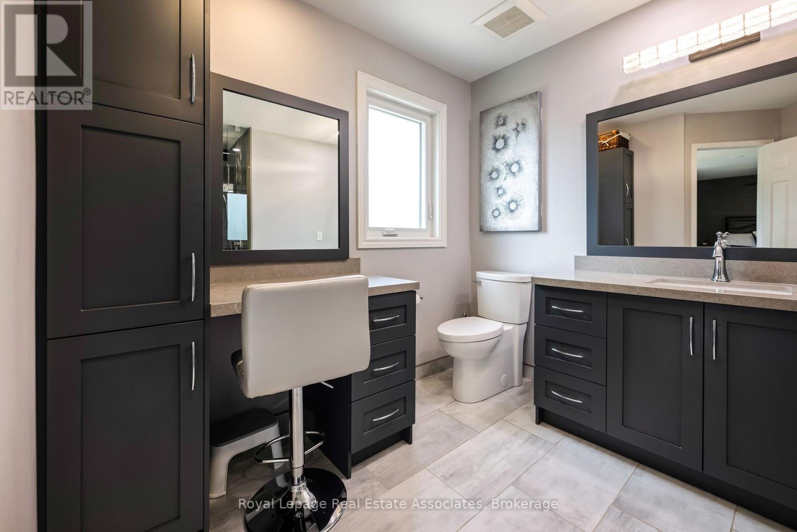 7 Nixon Crescent, Halton Hills (Georgetown), Ontario  L7G 5K4 - Photo 35 - W13174592