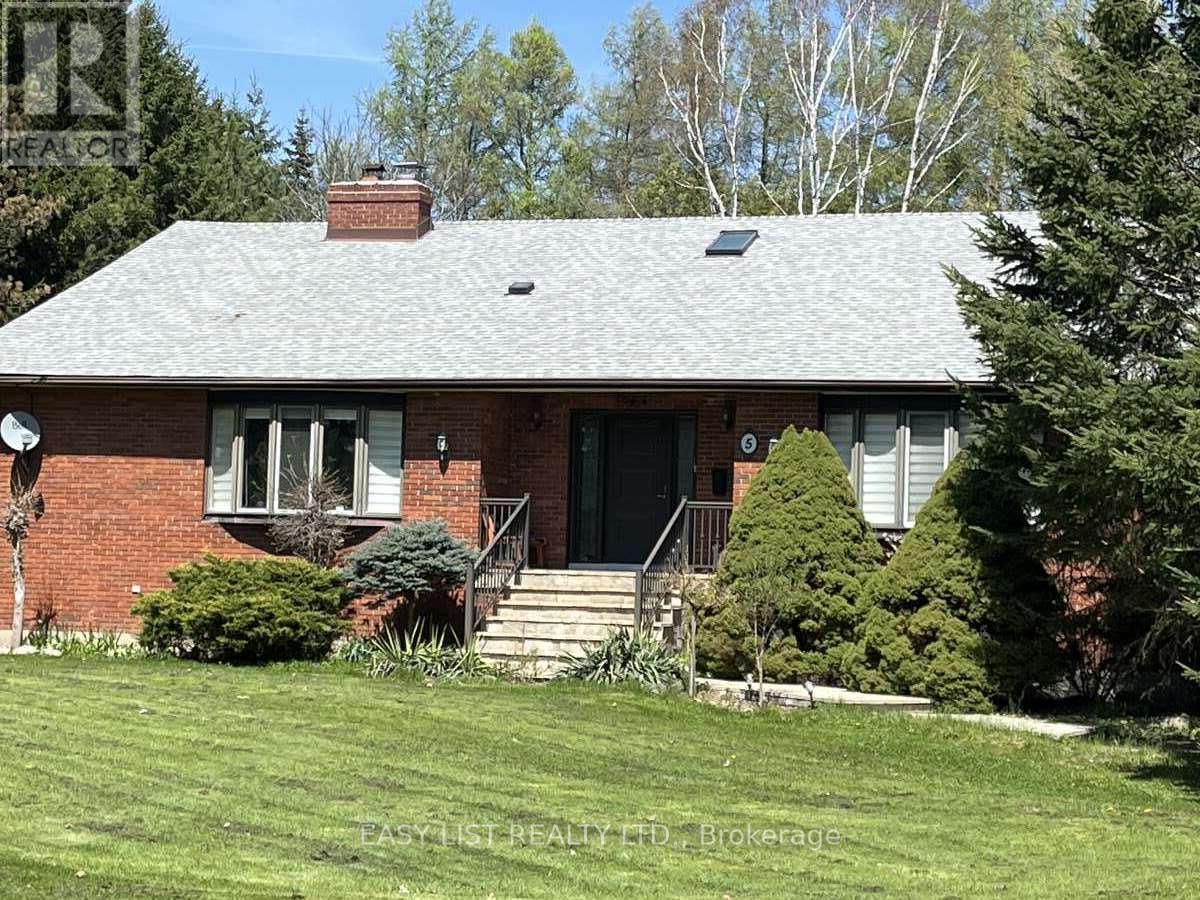 5 Worden View, Halton Hills (Rural Halton Hills), Ontario  L7J 2L8 - Photo 1 - W13176836