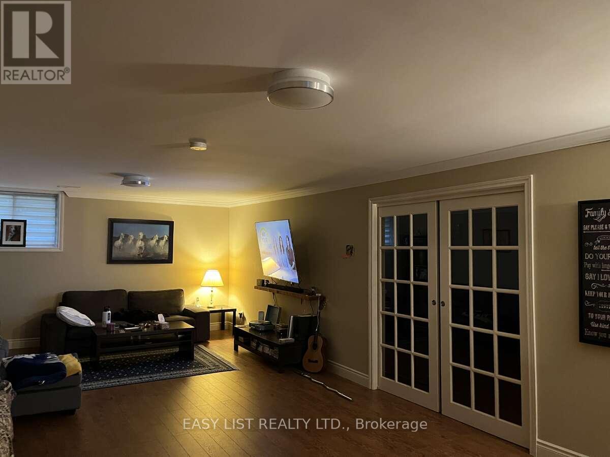 5 Worden View, Halton Hills (Rural Halton Hills), Ontario  L7J 2L8 - Photo 38 - W13176836