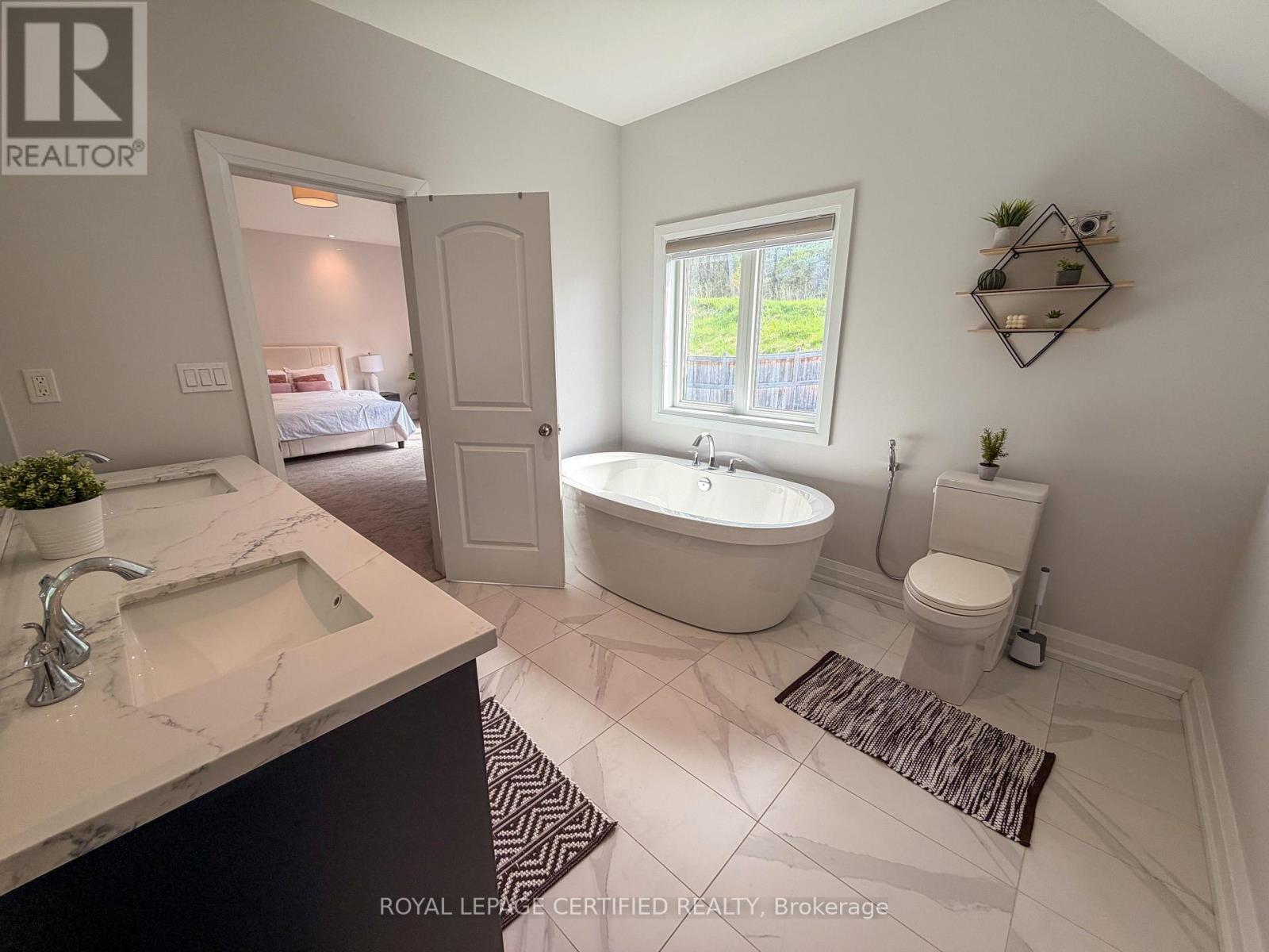 22 Foxtail Court, Halton Hills (Georgetown), Ontario  L7G 0J9 - Photo 13 - W13177324