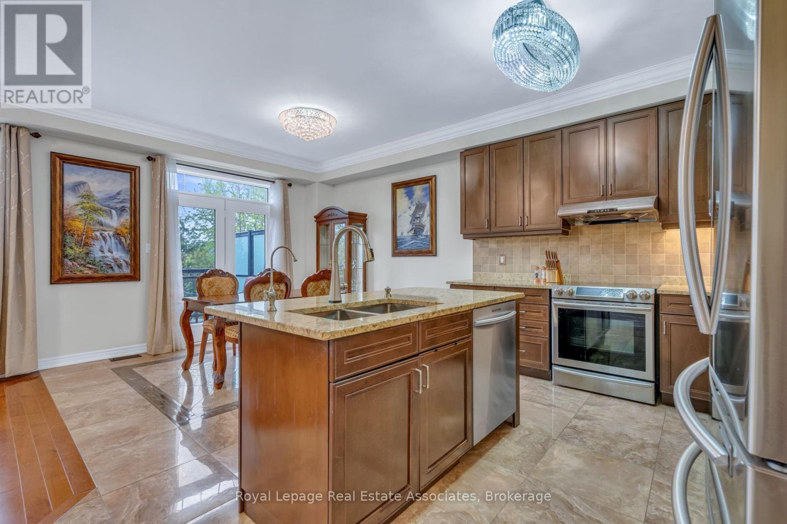 26 Silver Pond Drive, Halton Hills (Georgetown), Ontario  L7G 0G6 - Photo 11 - W13192626
