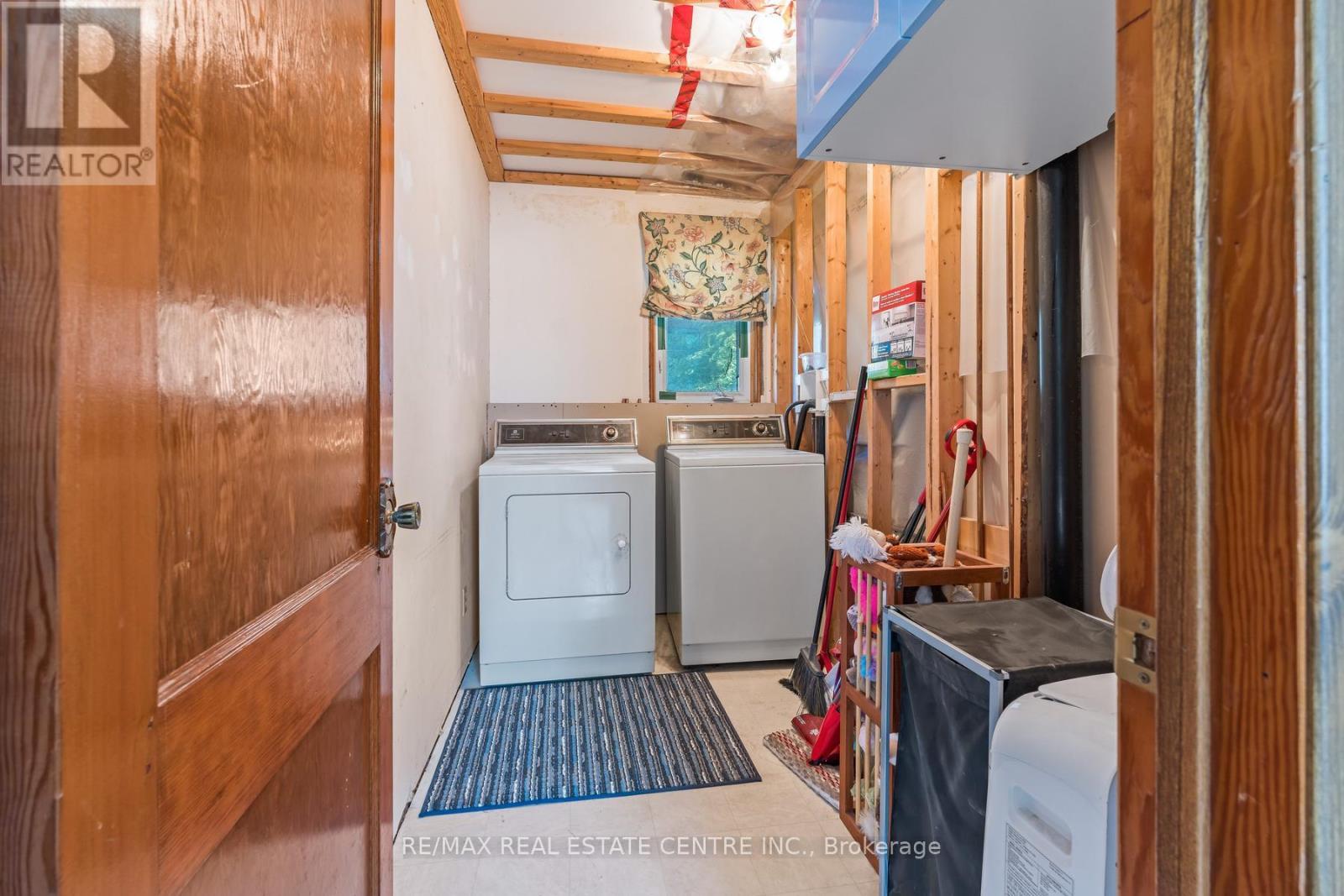 44 Willow Street S, Halton Hills (Ac Acton), Ontario  L7J 2A2 - Photo 16 - W13192780