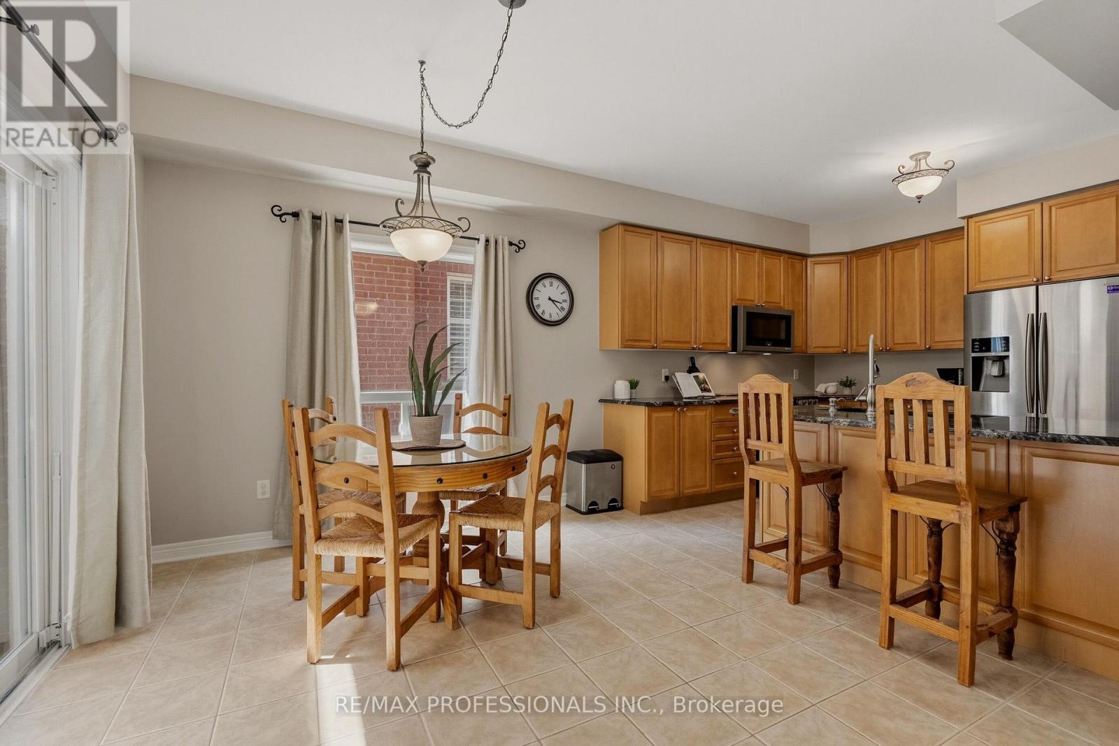 73 North Ridge Crescent, Halton Hills (Georgetown), Ontario  L7G 6E6 - Photo 17 - W13206622