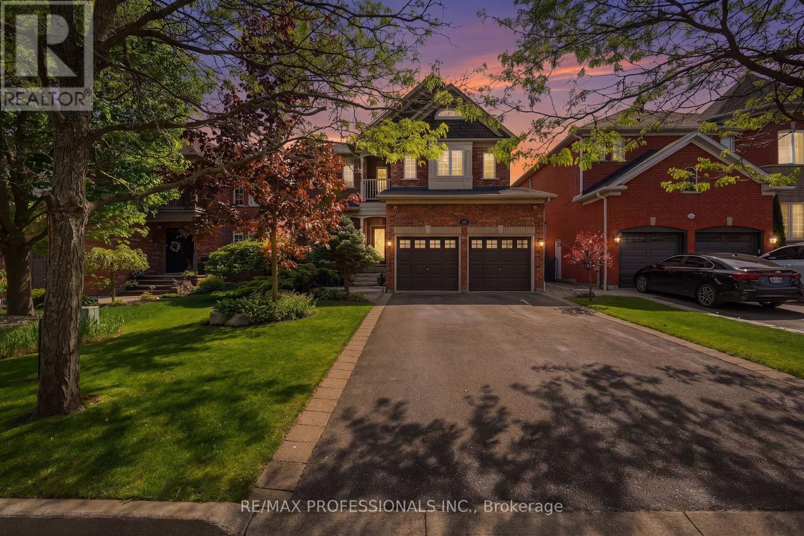 73 North Ridge Crescent, Halton Hills (Georgetown), Ontario  L7G 6E6 - Photo 2 - W13206622