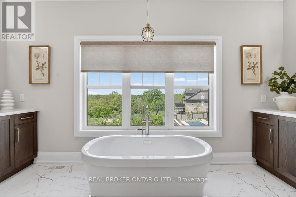 34 Gamble Street, Halton Hills (Glen Williams), Ontario  L7G 0P3 - Photo 32 - W13207580
