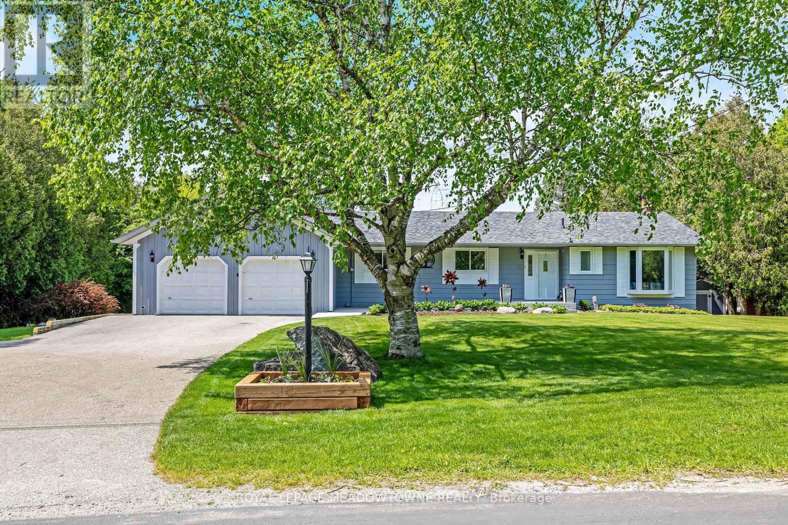11740 Dublin Line, Halton Hills (Es Rural Esquesing), Ontario  L7J 2M1 - Photo 2 - W13208484