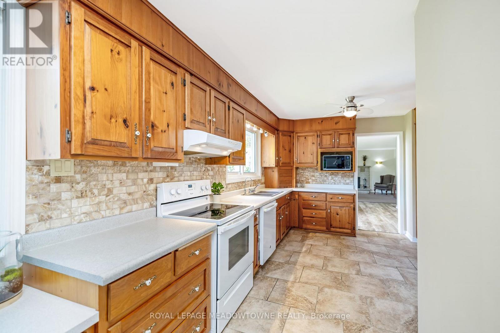 11740 Dublin Line, Halton Hills (Es Rural Esquesing), Ontario  L7J 2M1 - Photo 8 - W13208484